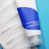Isntree Hyaluronic Acid Low-pH Cleansing Foam - 150 ml